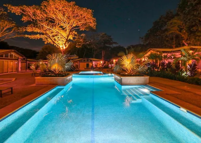 Avellanas Beach Condo: Saltwater Pool Access! *